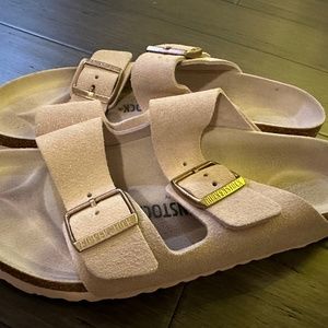 Birkenstocks - Arizona Light Rose